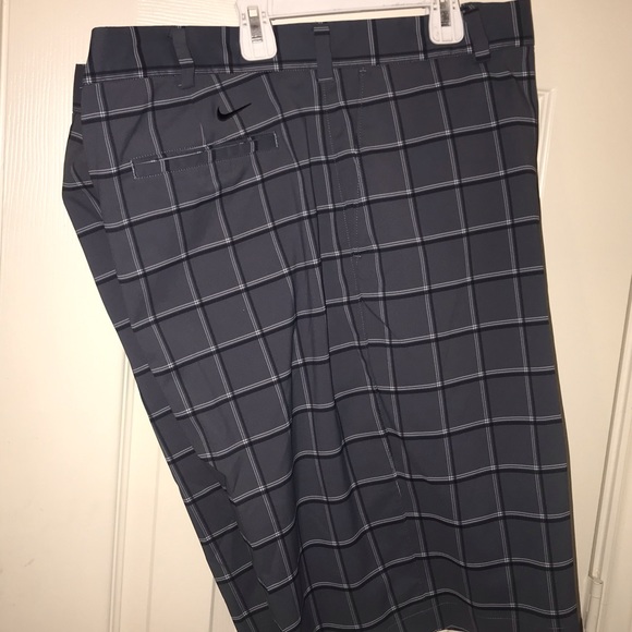 Nike mens Golf shorts - Picture 7 of 7